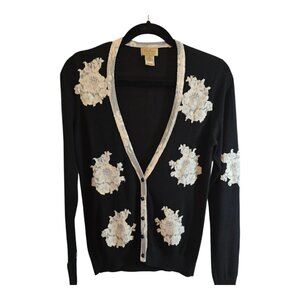BOUTIQUE ESSENTIALS VINTAGE CARDIGAN BLACK WITH LACE APPLIQUES SIZE MEDIUM